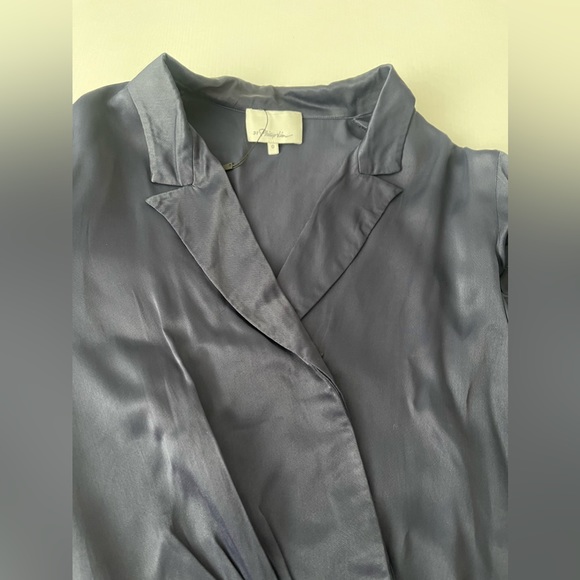 3.1 Phillip Lim Long Sleeve Navy Blue Wrap Blouse Sz 0 - Picture 15 of 16